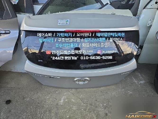 Hyundai Accent 2014 — крышка багажника