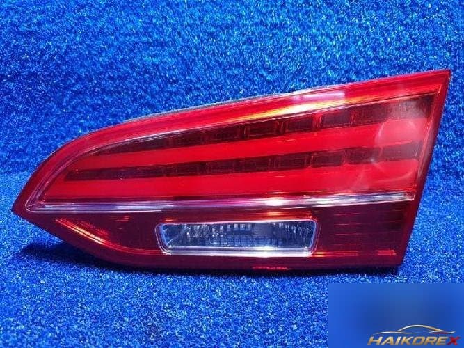 Hyundai Santa Fe 2015 — фара задняя правая внутренняя 924062W030