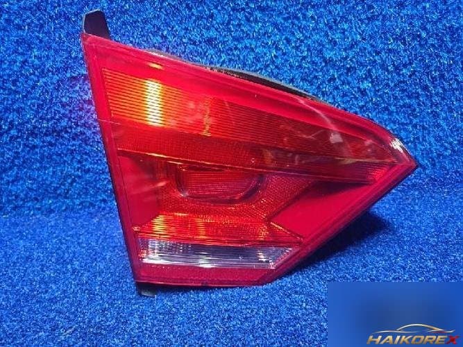 Volkswagen Passat 2012 — фонарь задний левый внутренний 561945259
