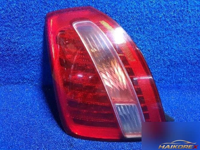 Kia Opirus 2007 — задний фонарь левый наружный