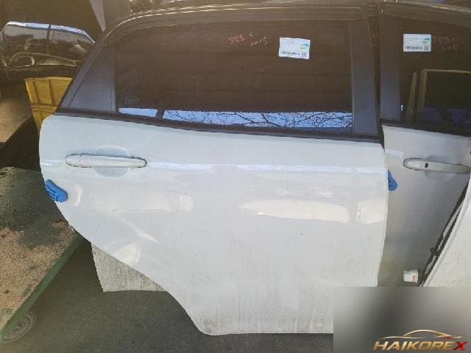 KG Mobility Korando 2015 — дверь задняя правая (3)