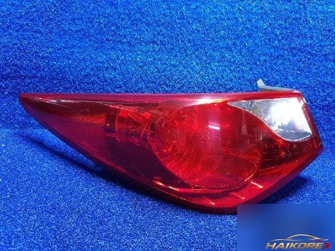 Hyundai Sonata 2010 — фара задняя левая наружная 4