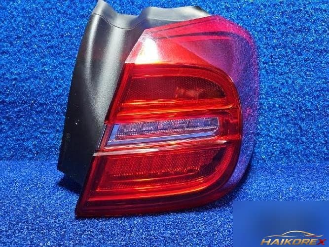 Mercedes-Benz GLA 2016 — фонарь задний правый внешний