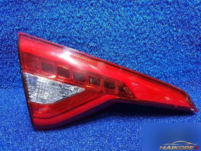 Hyundai Sonata 2016 — фонарь задний левый внутренний 92403C1
