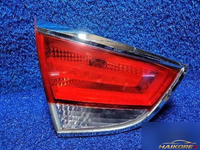Hyundai Tucson 2012 — фонарь задний левый внутренний 1