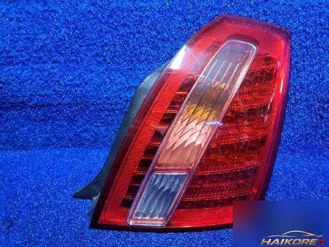 Kia Opirus 2007 — задний фонарь правый наружный