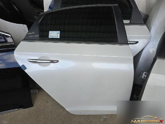Hyundai Sonata 2015 — дверь задняя левая
