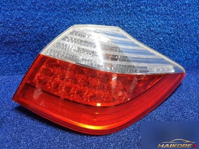 Hyundai Genesis 2011 — фонарь задний правый наружный
