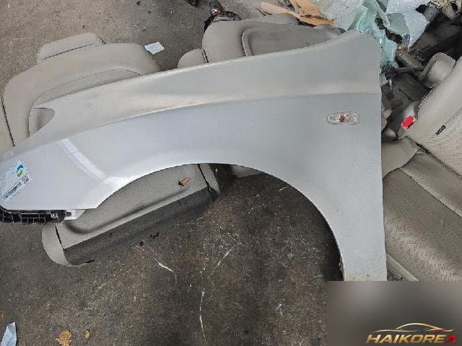 Hyundai Avante 2007 — крыло левое