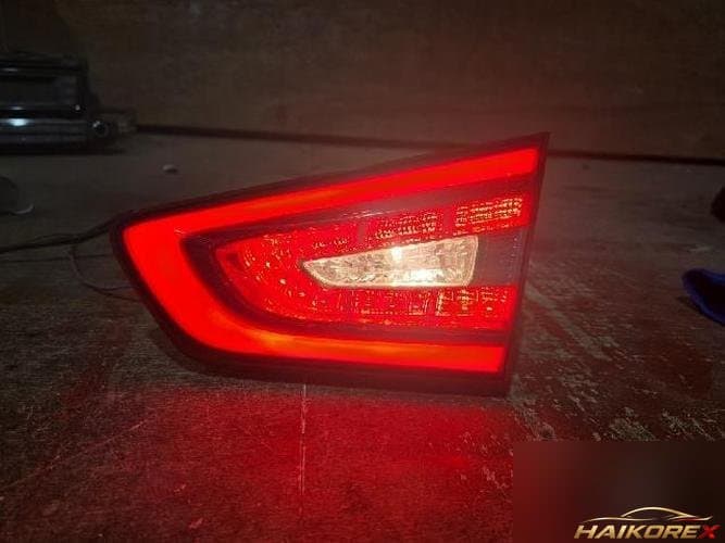 Kia K7 2014 — фара задняя правая внутренняя 92404-E8000