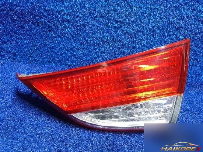 Hyundai Avante 2011 — фонарь задний правый внутренний 8