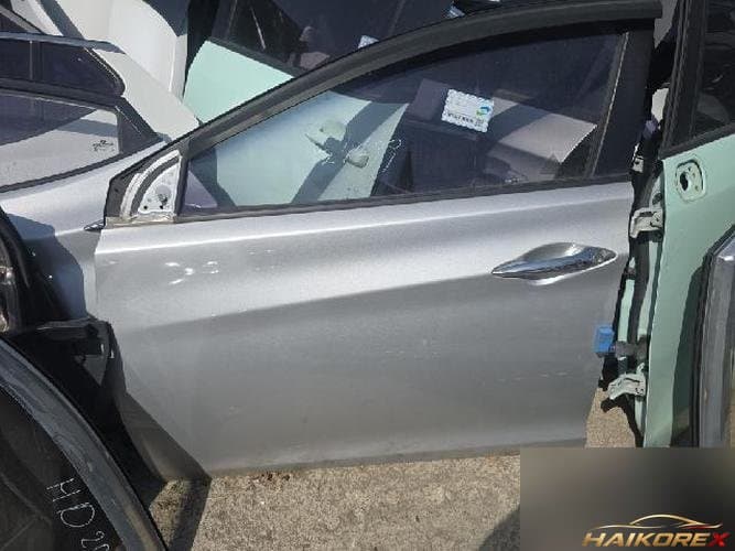 Hyundai Avante 2011 — дверь передняя левая