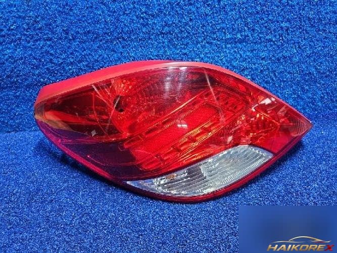 Peugeot 207 2011 — фонарь задний левый внешний 9686567280-00