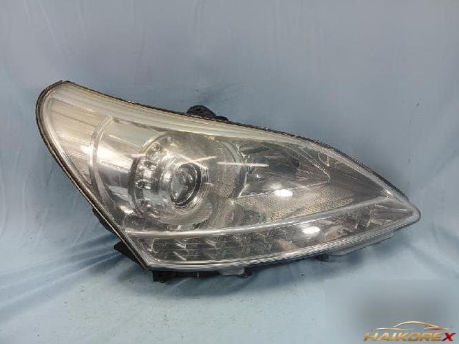 Hyundai Equus 2011 — фара правая HID