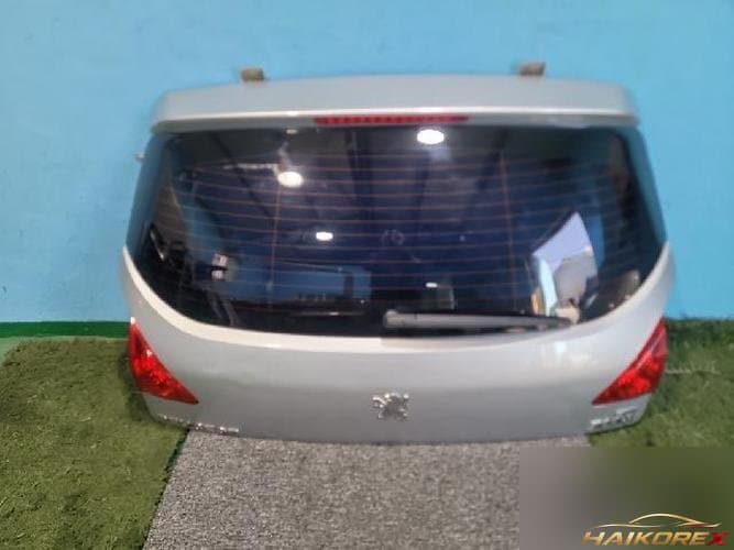 Peugeot 3008 2014 — крышка багажника