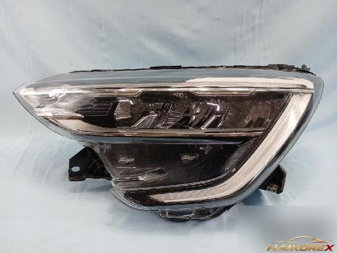 Renault XM3 2022 — фара левая