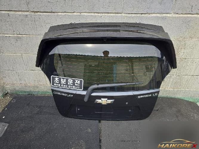Chevrolet Spark 2012 — крышка багажника