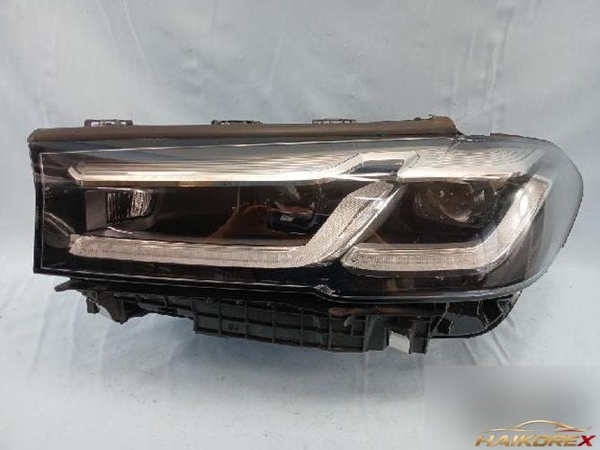 BMW 5 Series 2021 — фара левая 1