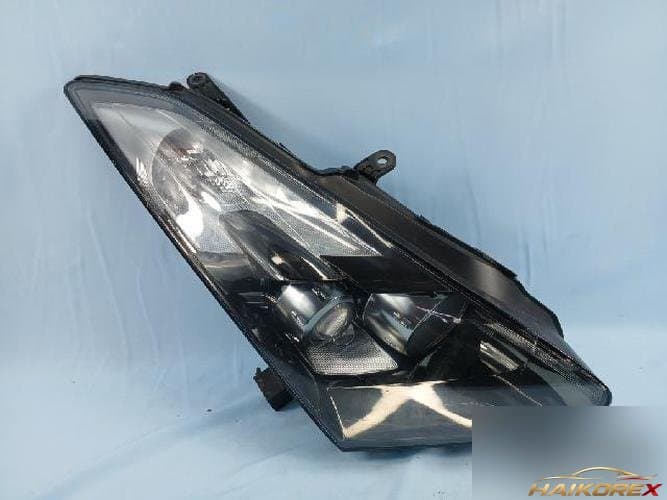 Nissan GT-R 2011 — фара правая HID