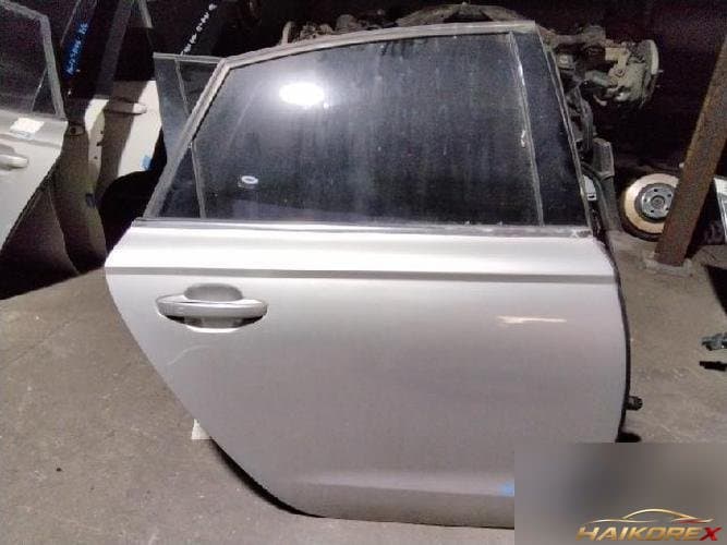 Audi A6 2012 — дверь задняя правая (пассажирская) 4G5833052