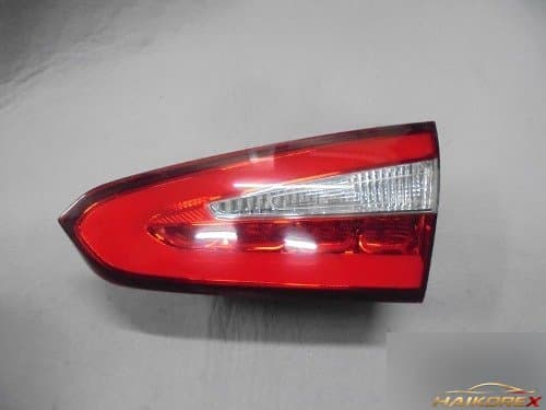 Задний фонарь LED 4 контакта правый