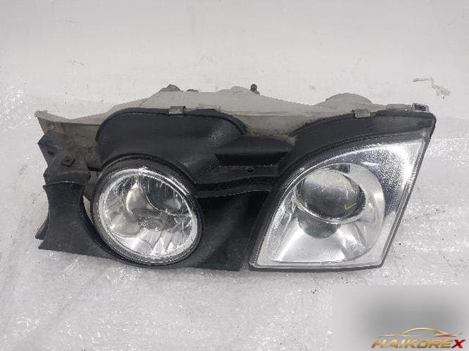 Hyundai Dynasty 2002 — фара головного света левая (водительская)