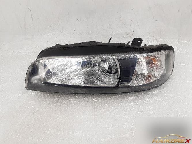Renault SM5 2003 — фара левая 5350151700