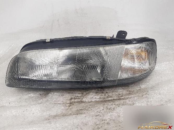 Renault SM5 2003 — фара левая 5350151700