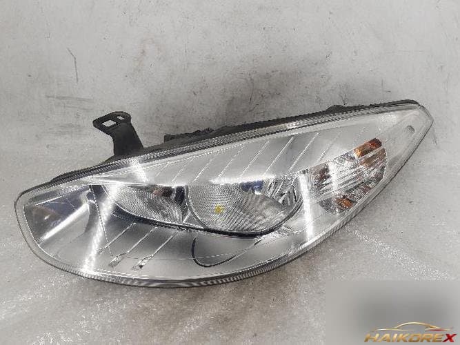Renault SM3 2011 — фара левая 260609567R