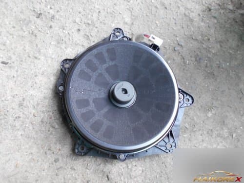 Динамик дверной с сабвуфером Infinity G37 28148JK30A передний правый