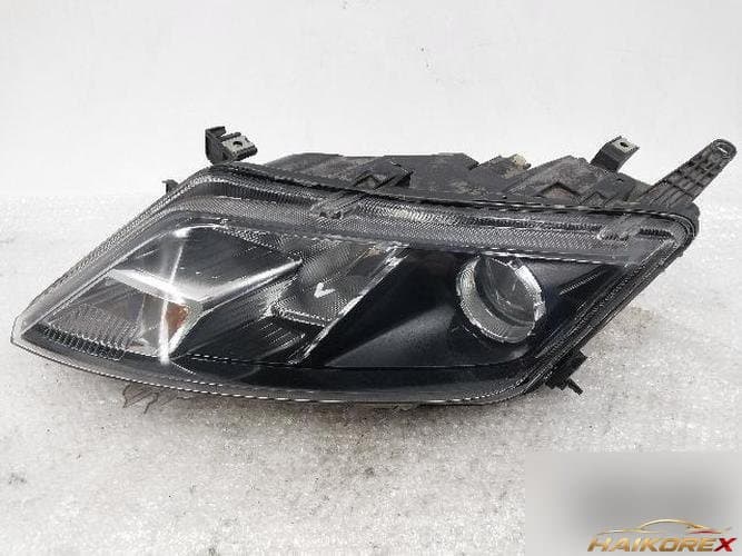Ford Fusion 2011 — фара левая 9E53-13006-A