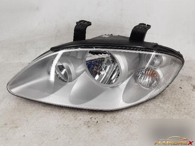 KG Mobility Rodius 2013 — фара левая