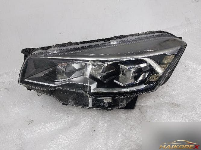 Peugeot 508 2015 — фара левая (полный LED)