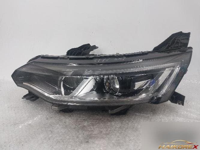 Renault SM6 2017 — фара левая 260609307R