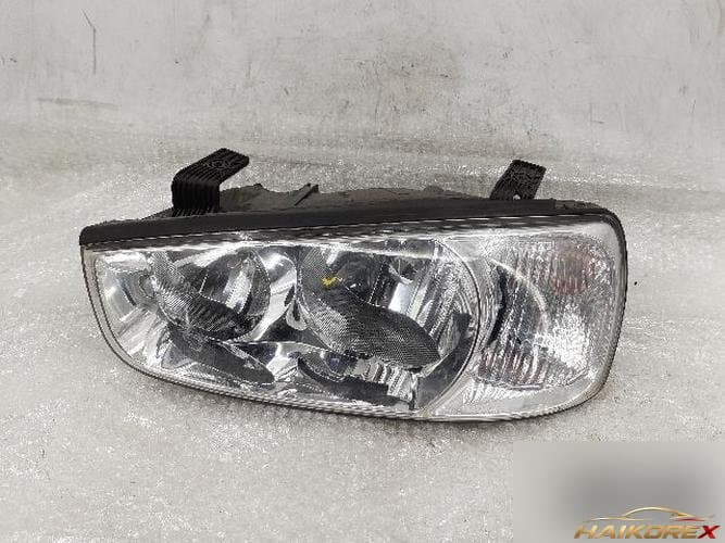 Hyundai Avante 2003 — фара головного света левая