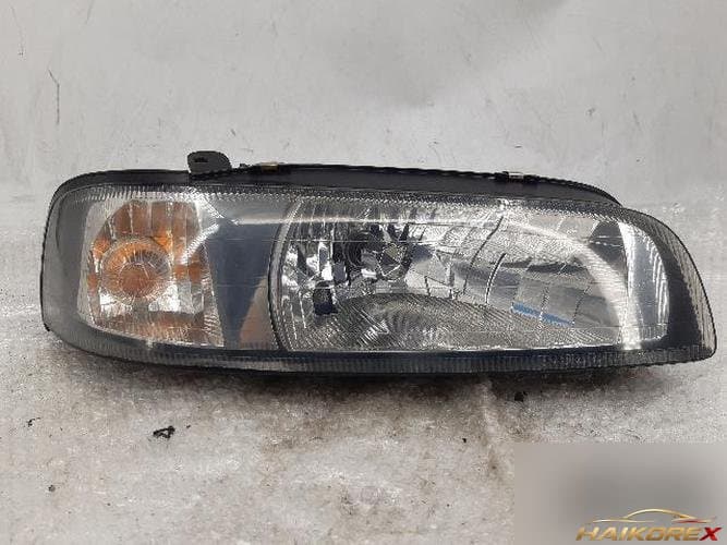 Renault SM5 2003 — фара правая 5350251700