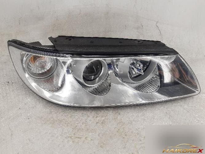Hyundai Grandeur 2006 — фара передняя правая 92102 3L000