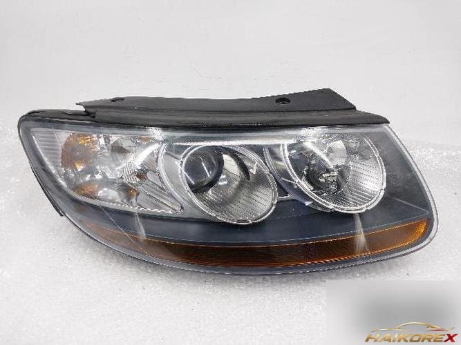 Hyundai Santa Fe 2007 — фара передняя правая