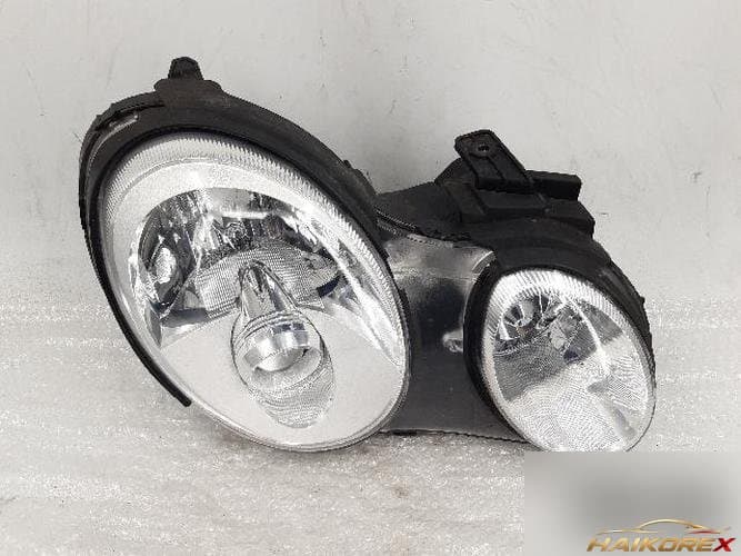 Kia Opirus 2010 — фара правая HID 921023F6XX