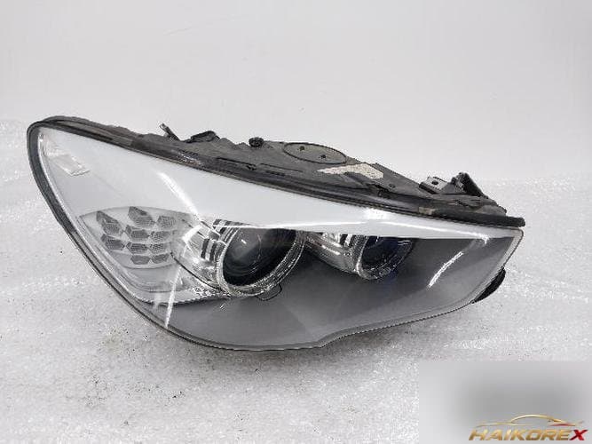 BMW 5 Series 2012 — фара правая