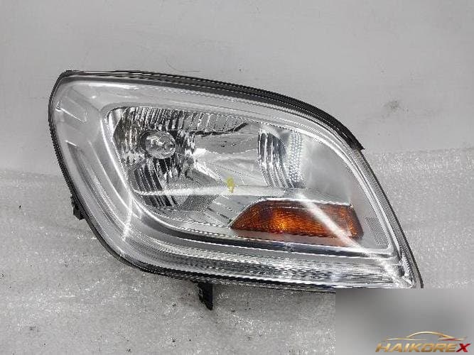 Chevrolet Orlando 2015 — фара головного света правая (ксенон)