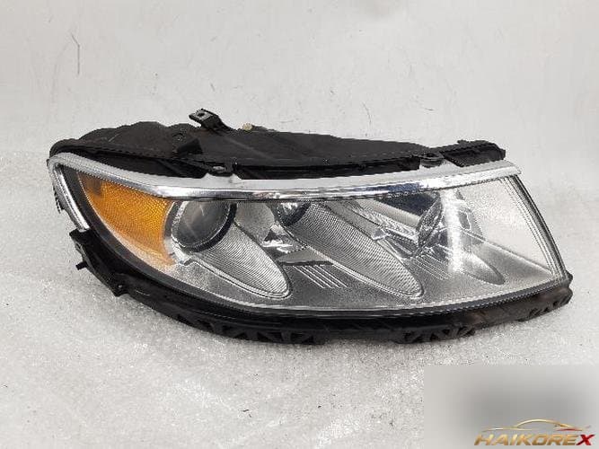 Ford MKZ 2010 — фара правая 9H6313005A