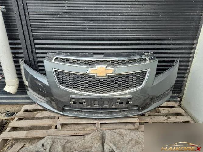 Daewoo Lacetti 2010 — передний бампер