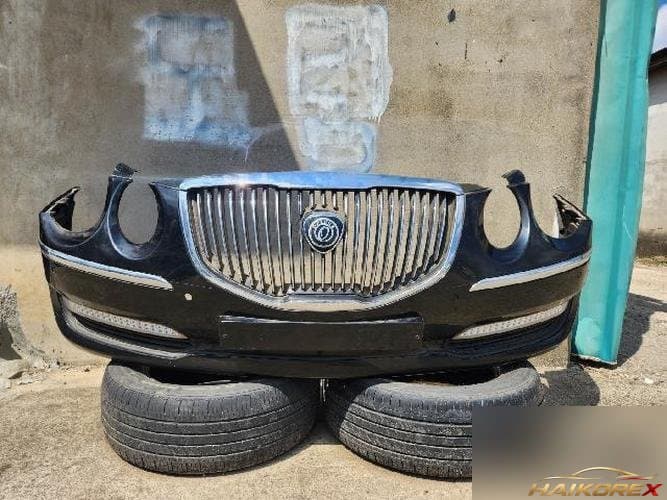 Kia Opirus 2010 — передний бампер