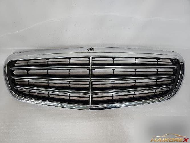 Mercedes-Benz E-Class W213 2019 — решетка радиатора A213 880 8702