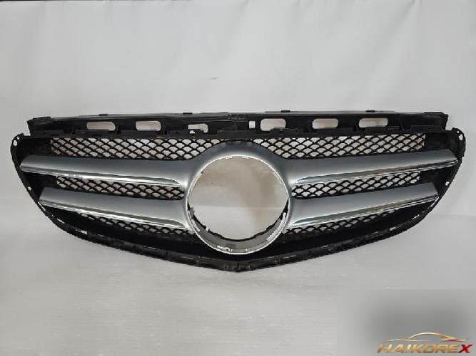 Mercedes-Benz E-Class W212 2015 — решётка радиатора A212 885 08 22