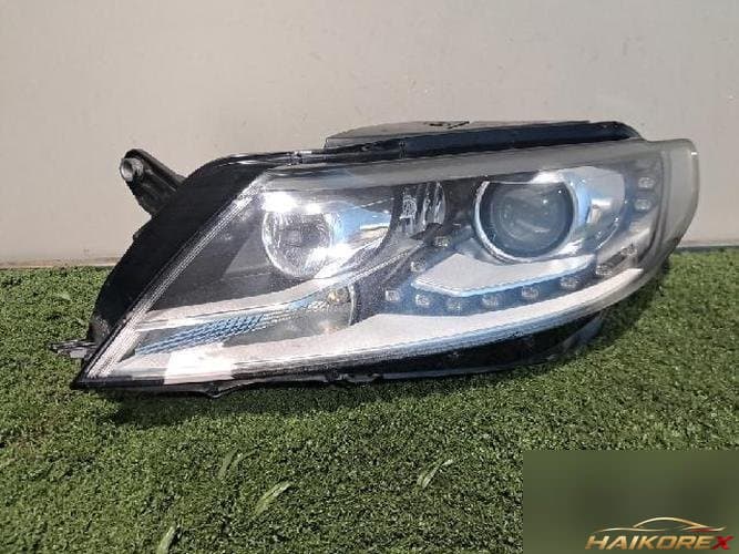 Volkswagen CC 2013 — фара левая HID