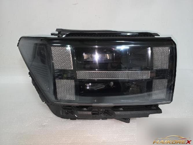 Hyundai Santa Fe 2024 — фара головного света правая 92102 P6110
