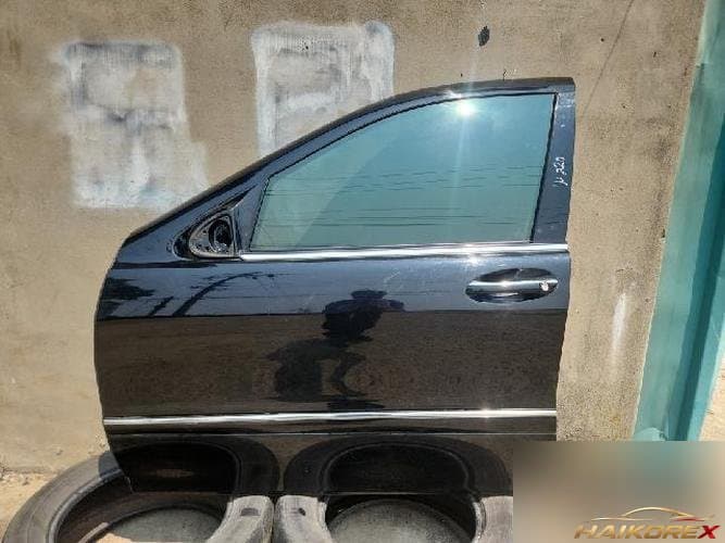 Mercedes-Benz S-Class W220 2004 — передняя дверь левая