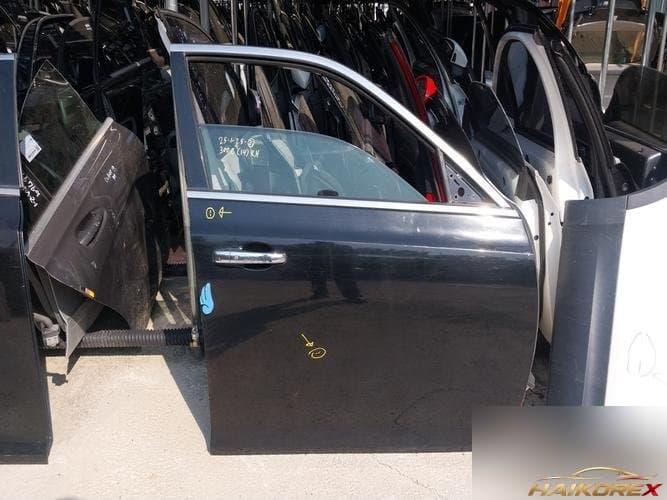 Chrysler 300 2014 — передняя дверь правая